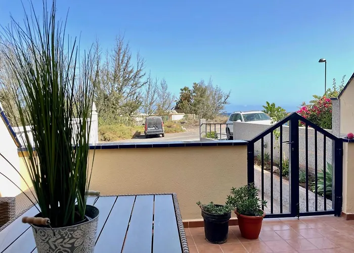 Tatil Evi Casa La Ola - Idylle Am Meer- By Interhome