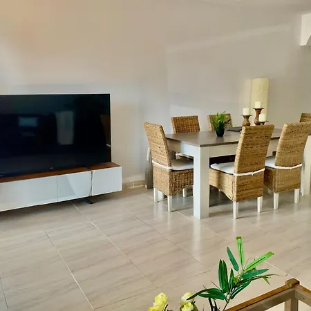 Casa La Ola - Idylle Am Meer- By Interhome