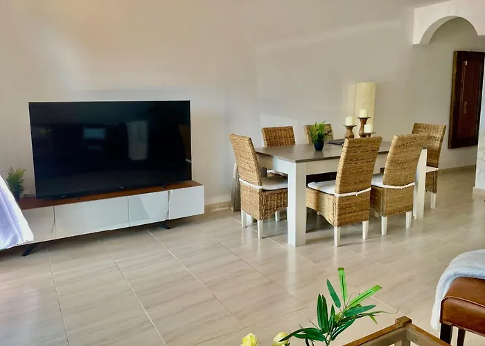 Casa La Ola - Idylle Am Meer- By Interhome